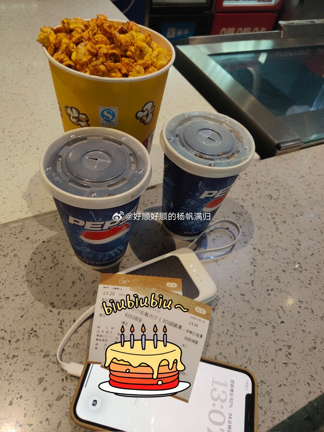 《夜王》观后影评总体满分，剧情OK，就是有些接不上看完有种貌似被剪掉了很多……感