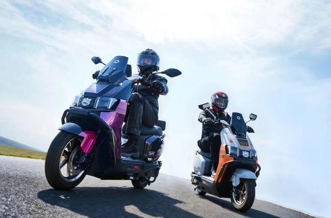 外卖骑手选车避坑！雅迪vs新日，哪款才是跑单神器？实测不踩雷跑外卖的电动车，