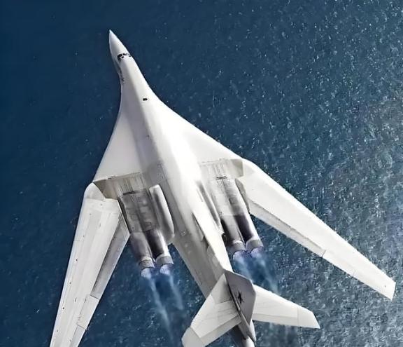 🌛中国花了20年，把乌克兰的军工技术吃得透透的，军事实力突飞猛进，却唯独留