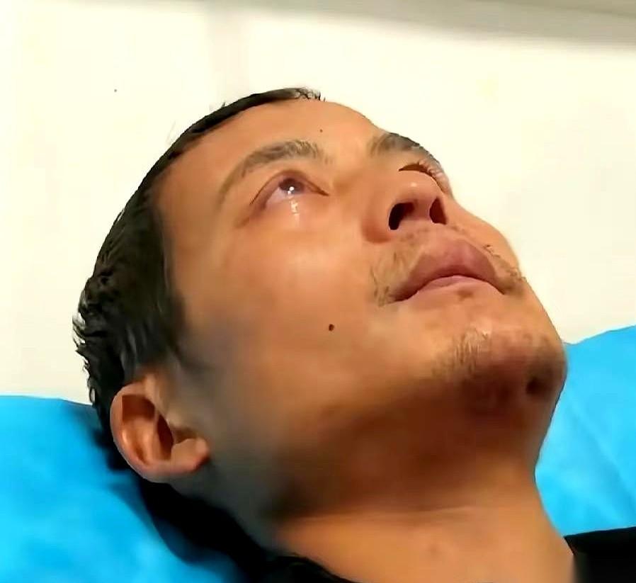 两个钟头，300多万。换你，你停吗？反正我停不了。我能播到天荒地老，把“家人