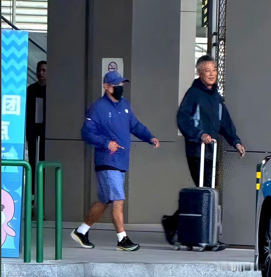 刘国梁和秦志戬突然出现在全运会赛场！他们两个以前搭班子，自从王励勤上任后，