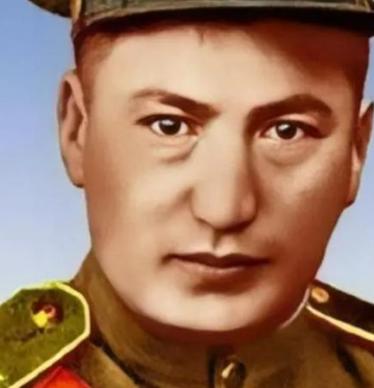 1962年，两名开国少将带领8万多人集体叛逃至苏联，毛主席得知后，非但没派军队去