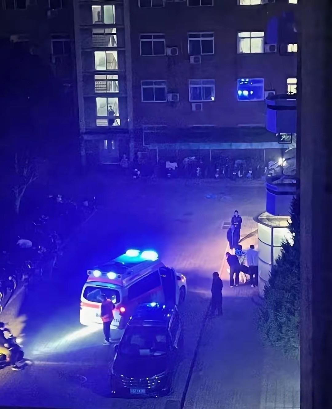 小区一周内痛失两位青年，26岁与29岁生命骤逝近日，某小区一周内接连发生两起年