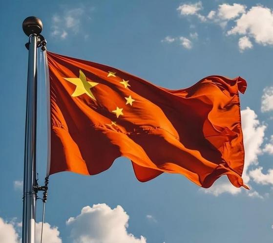 “再晚就没机会了！中国赶紧向美国‘认怂’，主动放弃发展权才是唯一活路！”几年前中