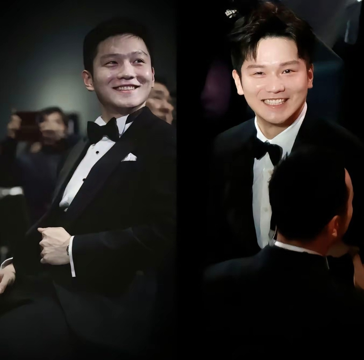 一波对比图跨越时光再忆想当年。眉眼依旧，心境已殊。翻篇向前发光。