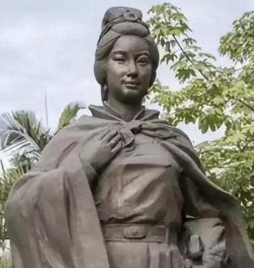 “这简直是丧尽天良，没有人性！”1976年，西安挖出秦始皇女儿墓，墓中惨状，就连