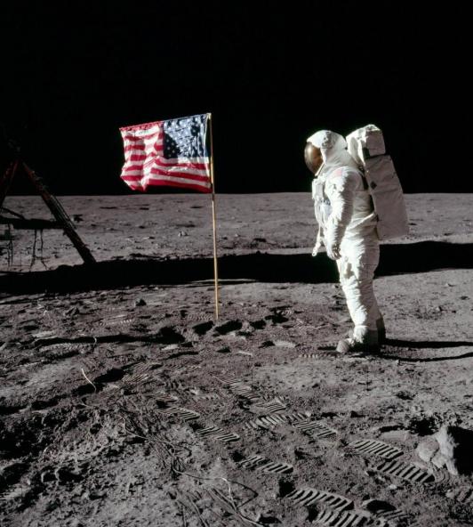 为什么美国五十年前能登月，而现在却不做了？说句不太好听的，不是现在做不了，而是当