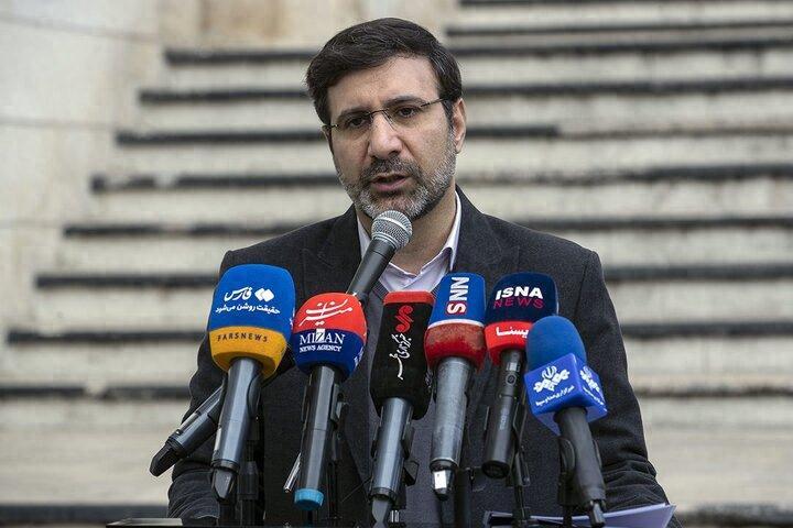 伊朗已经批准把自己国家的货币“去掉4个零”，也就是一万元变1元。 只要一国货