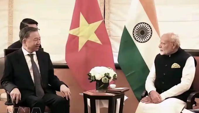 越南掏钱，印度给刀，这笔买卖就是冲着南海来的【上观】5月6日，印度总理莫迪与到