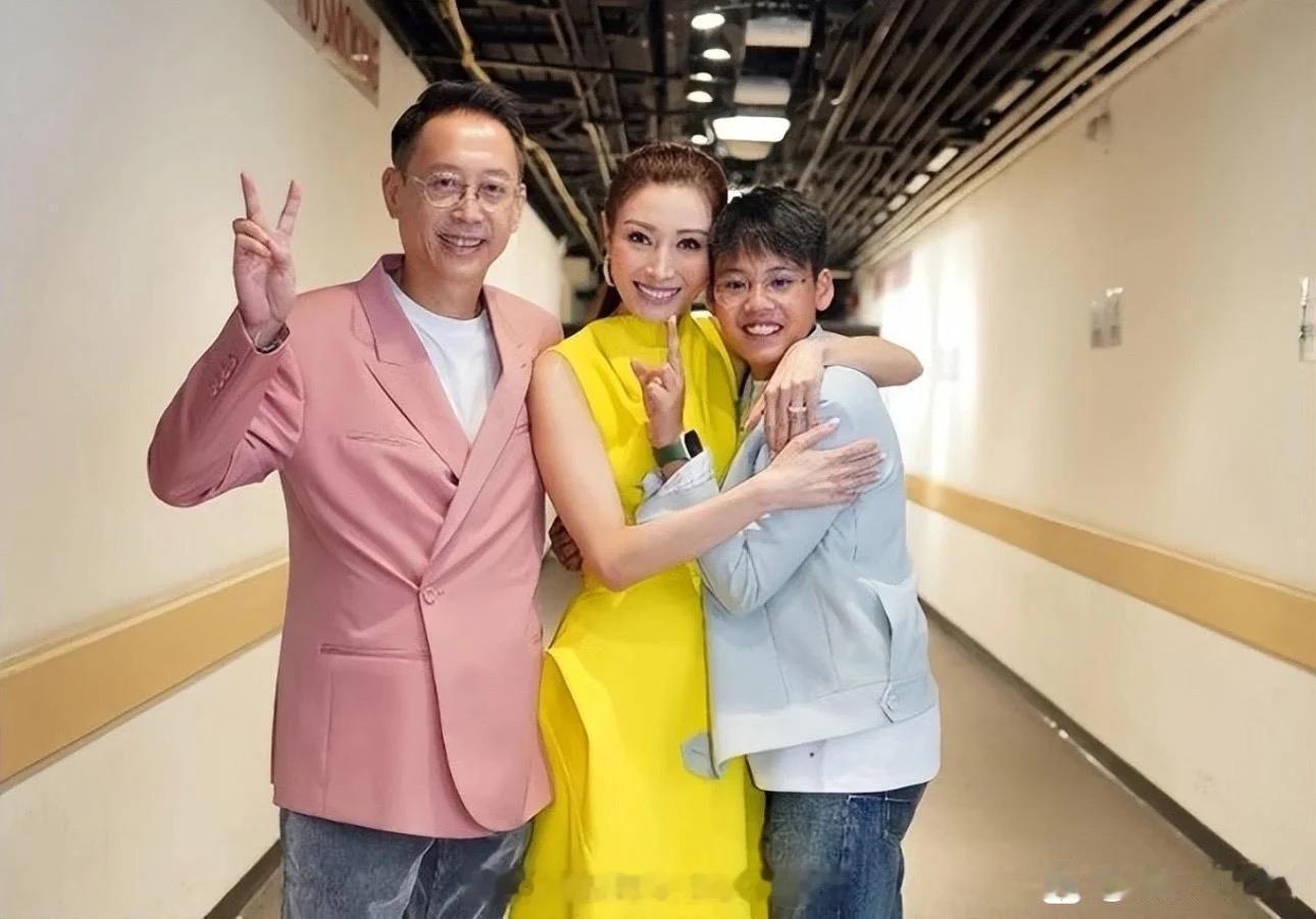 李嘉欣穷极一生打造的美貌神话，都被她儿子给打碎了