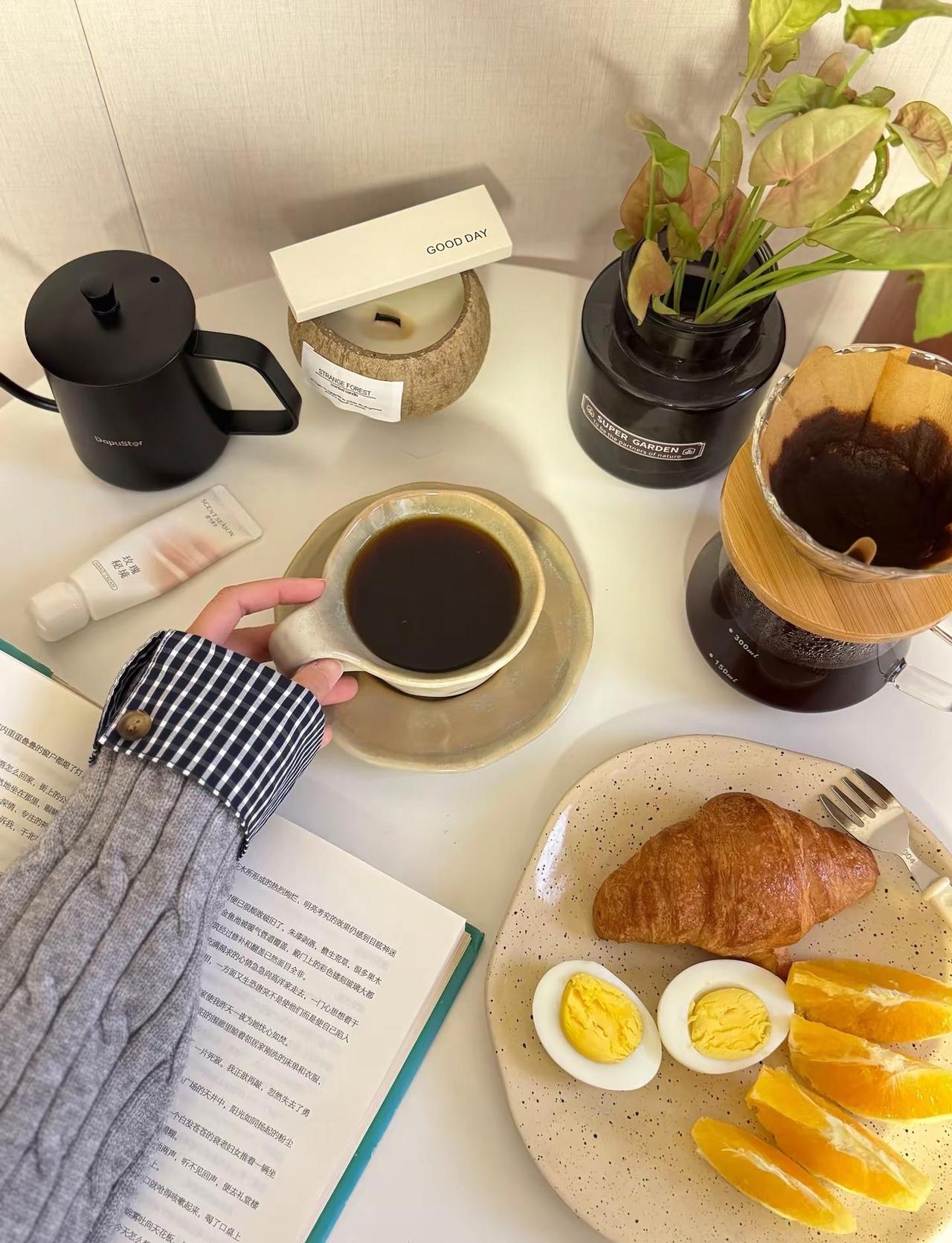 人生其实可以慢半拍｜再慢半拍的…整个世界都在催我快跑，可我偏要慢品生活中年少女