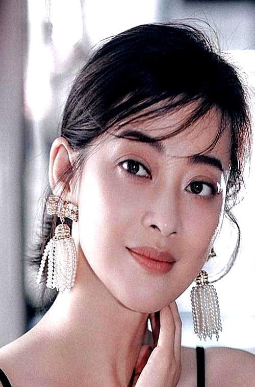 郭涛拍完44集领到8万8片酬，发现梅婷拿了300万，更让他懵的是剧组花十几万造了