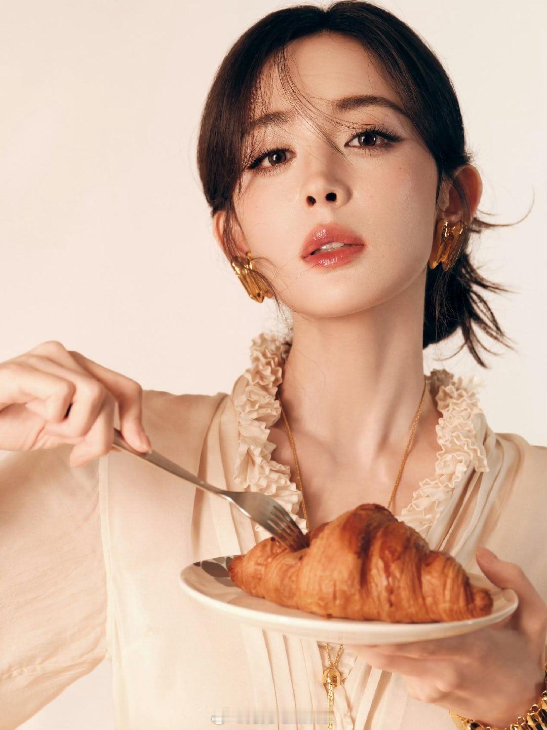 娜扎这真是人类能长出来的脸吗真的好绝