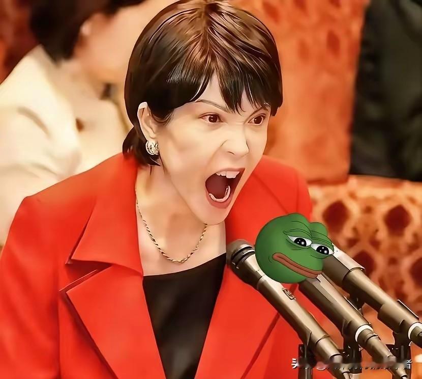 熊猫某地的街头突然出现了个“天价水果摊”！有颗荔枝要价68块钱，路过的人都忍