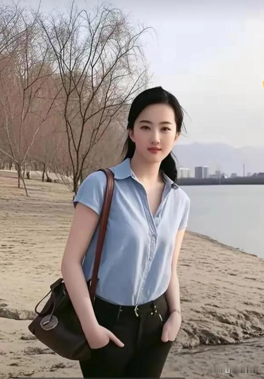今天上午，在我身边发生了一件“刻骨铭心”的事﹍﹍我是初中部老师。今年教初三。
