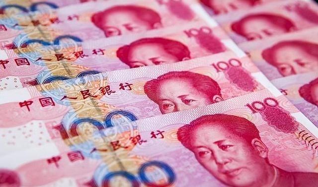 人民币被严重低估，再不升值全世界都受不了了。目前中国的工业产值已经达到了全球的三