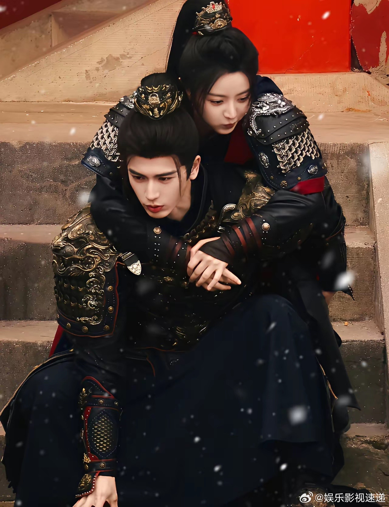 刷了《逐玉》最新这集，公孙鄞那呆头呆脑的样儿，简直笑不活了。之前一直觉得谢征“