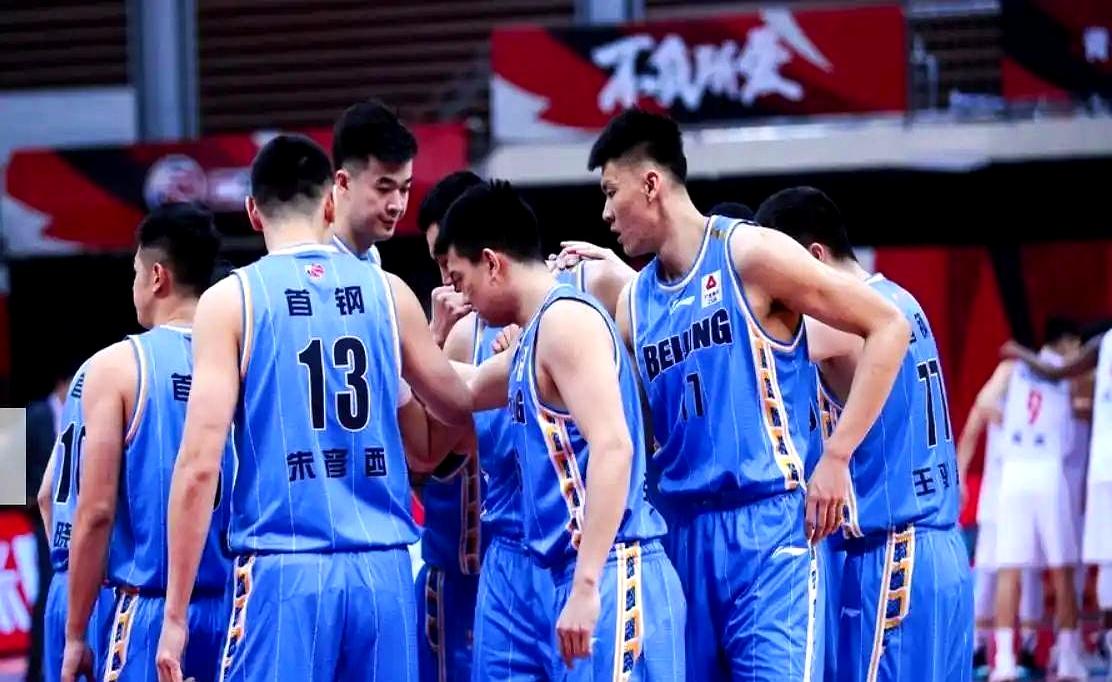 北京首钢完成一笔1换1交易首钢把18岁曾单场30+的后卫王凯租给NBL广