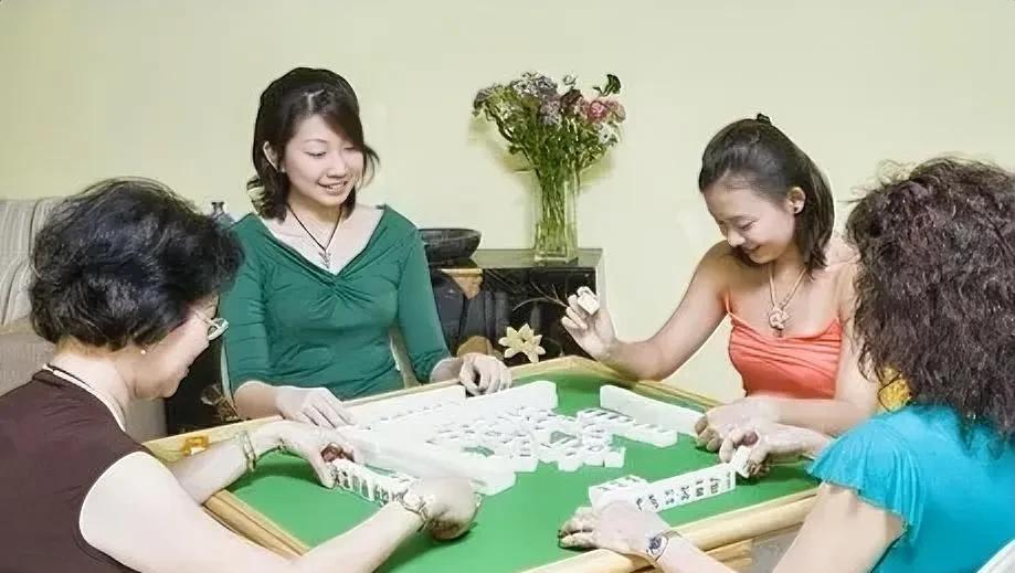 广西南宁一女子，打麻将一夜输光41万，孩子手术费全没了！南宁市一位母亲，