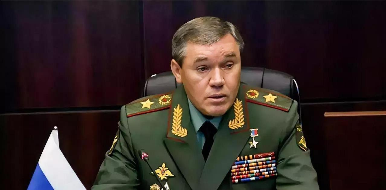 让乌克兰军队真正惧怕的人，是俄罗斯武装力量总参谋长格拉西莫夫大将！格拉西莫夫大将