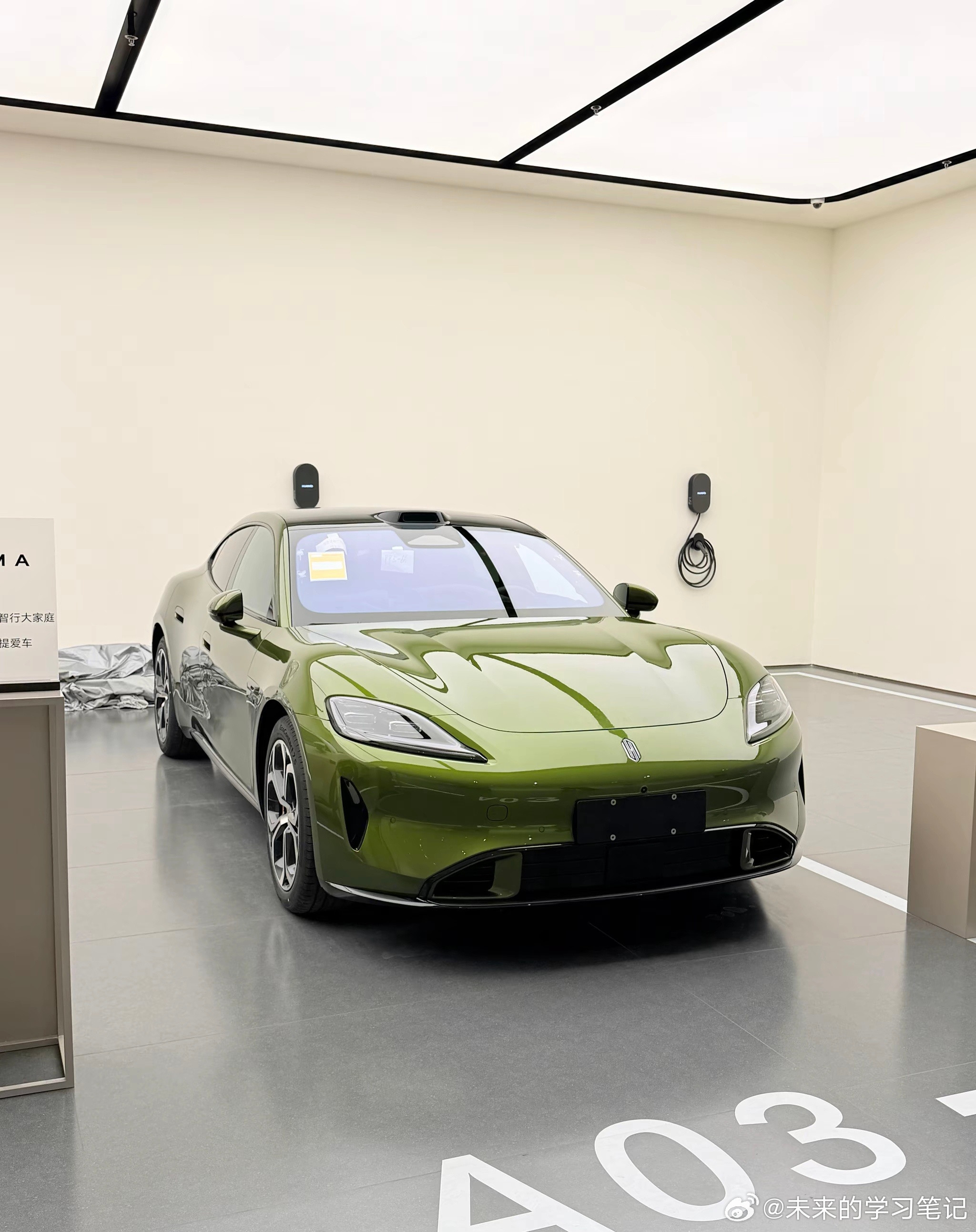 用户中心的尚界z7尚界z7t展车陆续到了，周末应该很多朋友都可以看到实车了。而