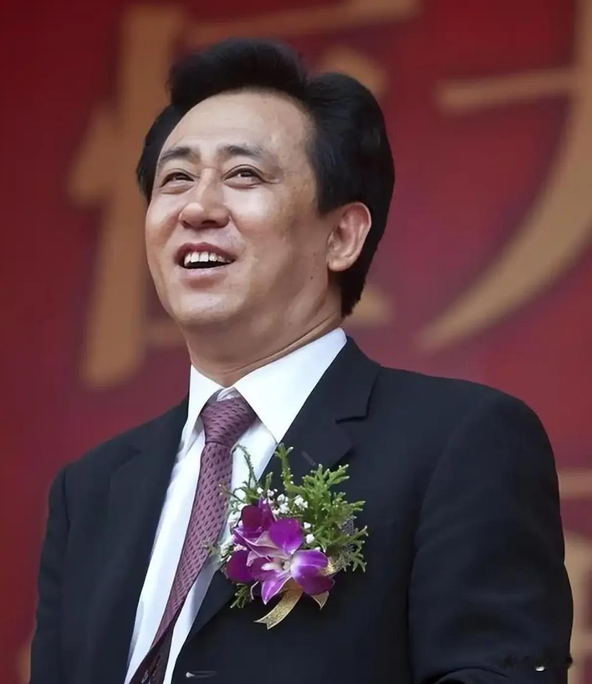 恒大资金链要断裂，许家印肯定是比我们知道得要早。只是他即便知道了，也不能承认，更