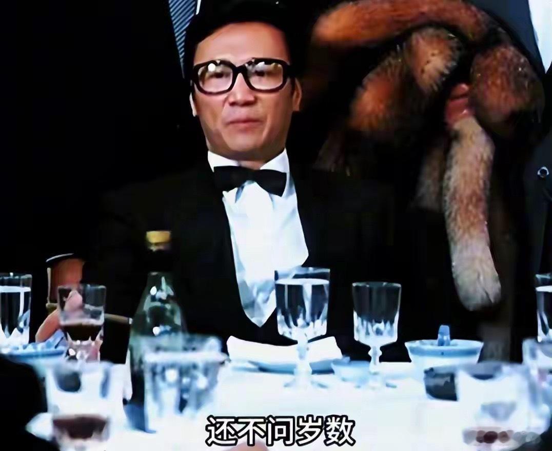 1.谢贤确实风流，但对每一任女友或者妻子在金钱和照顾上都提供到位了的。那是各种爆