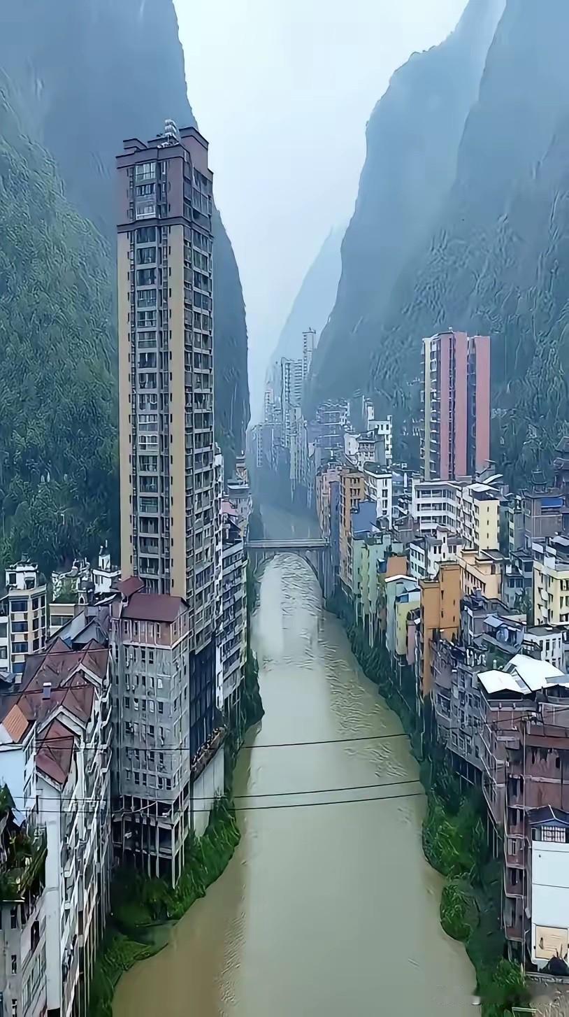 太美了，你知道这是哪里吗？