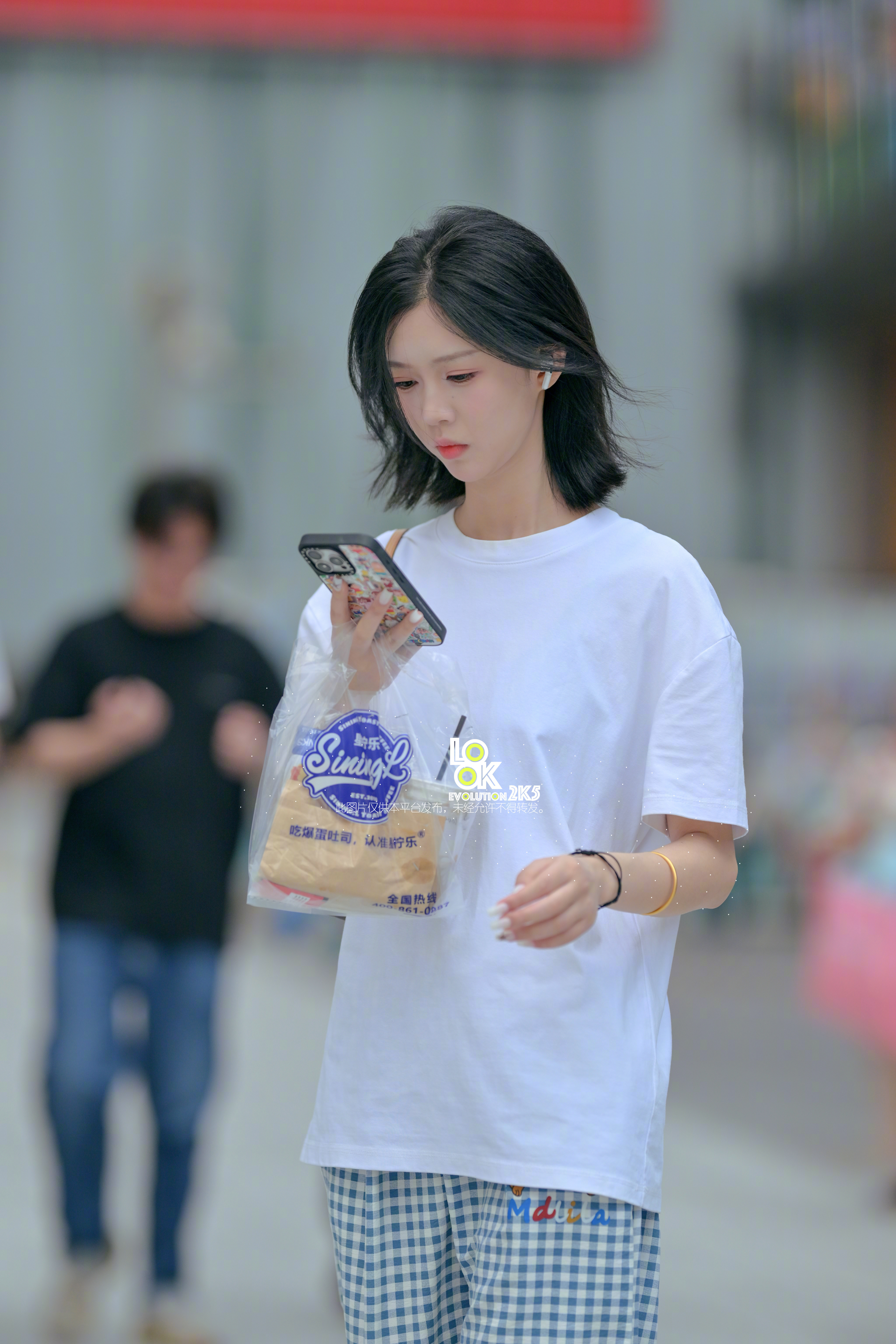 看到这张特写我更是确定以前有拍到过​​​