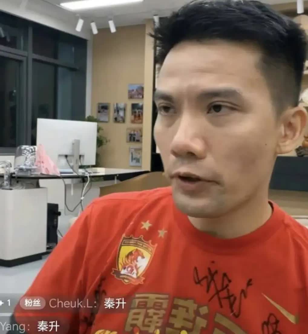 前广州队球员冯俊彦前段时间聊起恒大欠薪的问题，都是因为那几个人。，提到了一件窝心