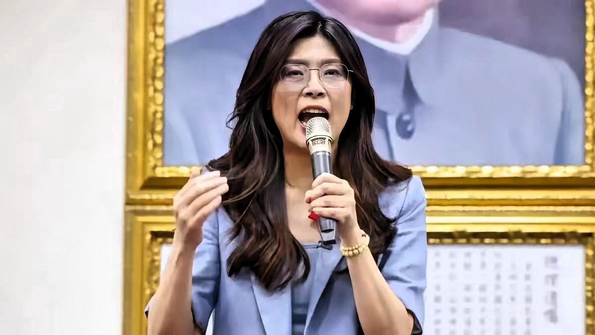 大陆给郑丽文的“开卷考试”，其实藏着比“答没答全”更关键的门道！贺电里“推进国家