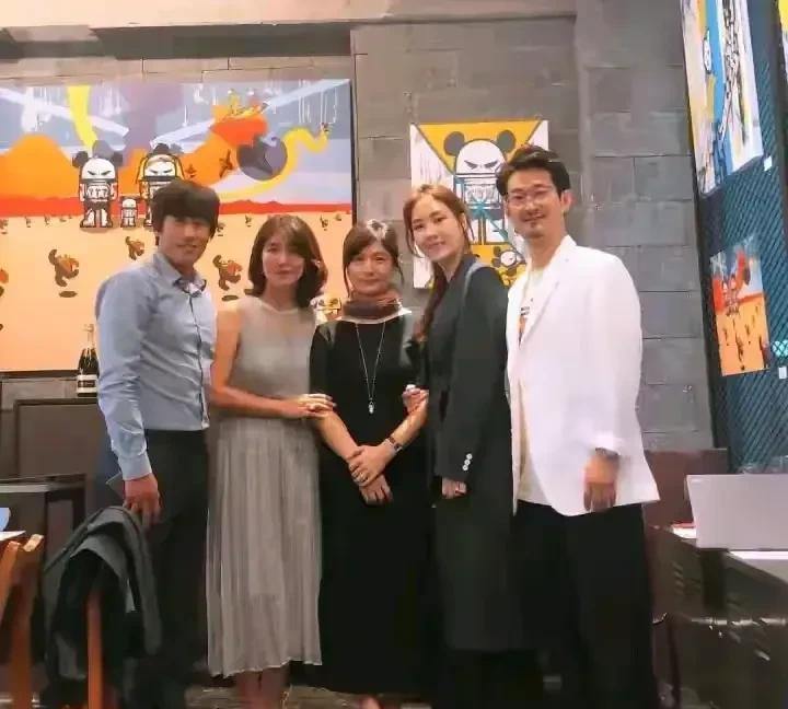 成都蓉城内部乱了？韩国教练整体出局？今年开赛时，中超有三位韩国教练。河南队的