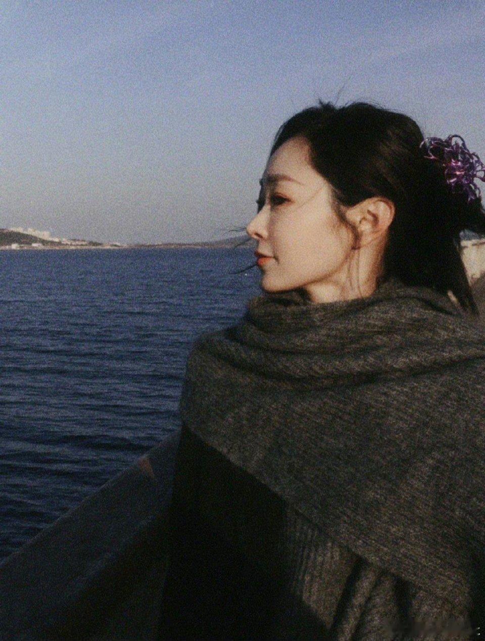 宋轶好松弛的港风氛围感！