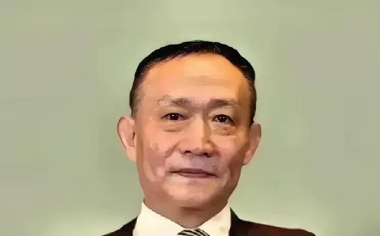 有些专家啊，自己全家都在国外，还教我们怎么爱国这事儿真的太讽刺了！前几天