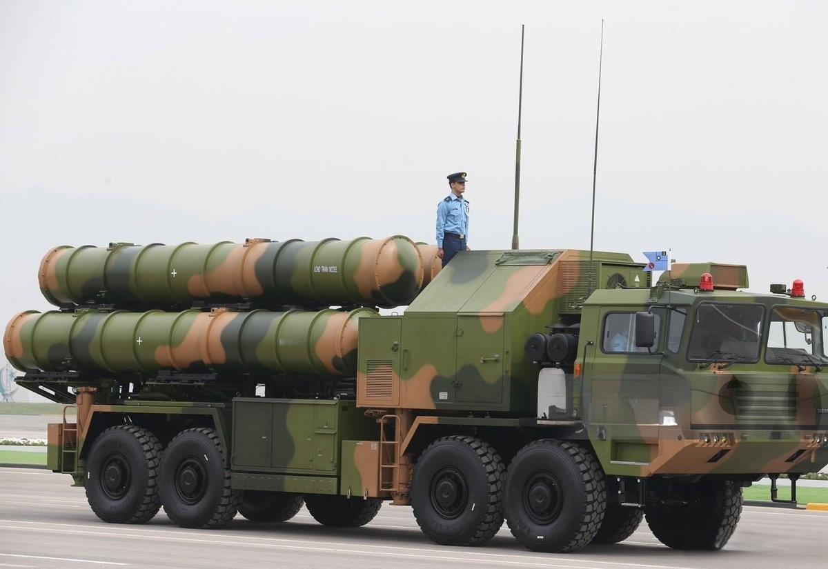 相比于歼10，红旗防空导弹卖得更早更多。据不完全统计，目前红旗-9系列有多个外国