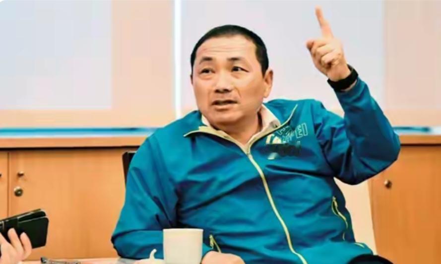 “堂堂正正”的侯友宜！新北市某议员问侯友宜：“郑丽文说她是