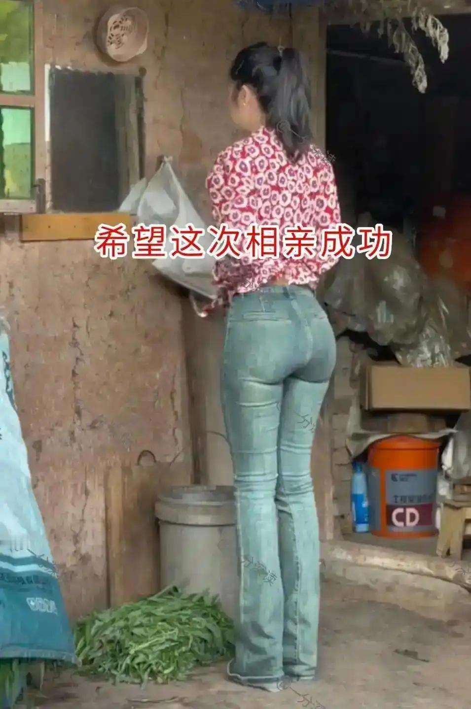27岁村花相亲屡屡碰壁，网友却提醒：别耽于美色，书中自有颜如玉！在浙江宁波的