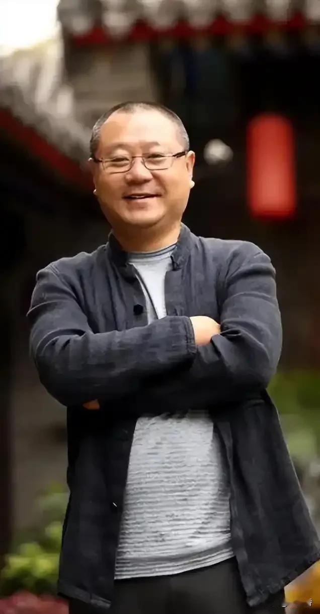 范伟有一段非常经典的台词：“我这一生啊，情窦初开的时候，父母不同意，情窦再开