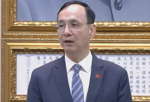 我对朱立伦改观了！朱立伦最后这一步，倒是出乎意料。临走前把县市党
