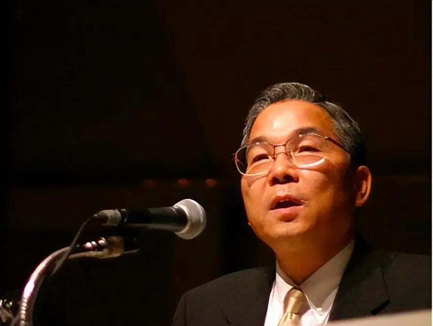 “我就是要来中国报仇的！”去年，日本的芯片专家带着自己的团队和先进的技术来到中国