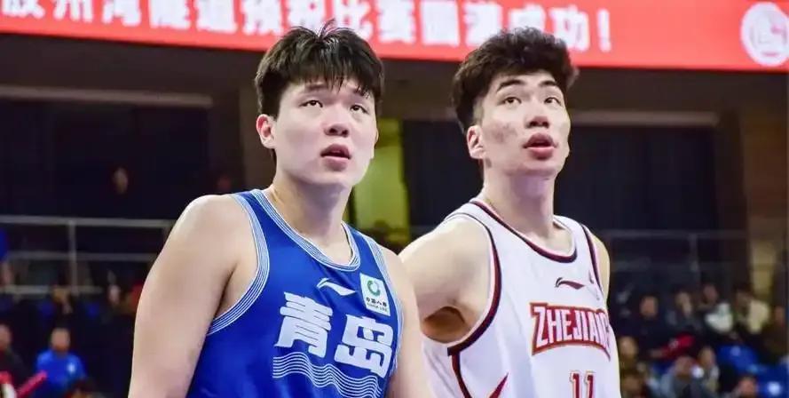 给余嘉豪点赞。都是下个赛季出国留洋打球，杨瀚森选择不打亚洲杯，余嘉豪仍然坚持打完