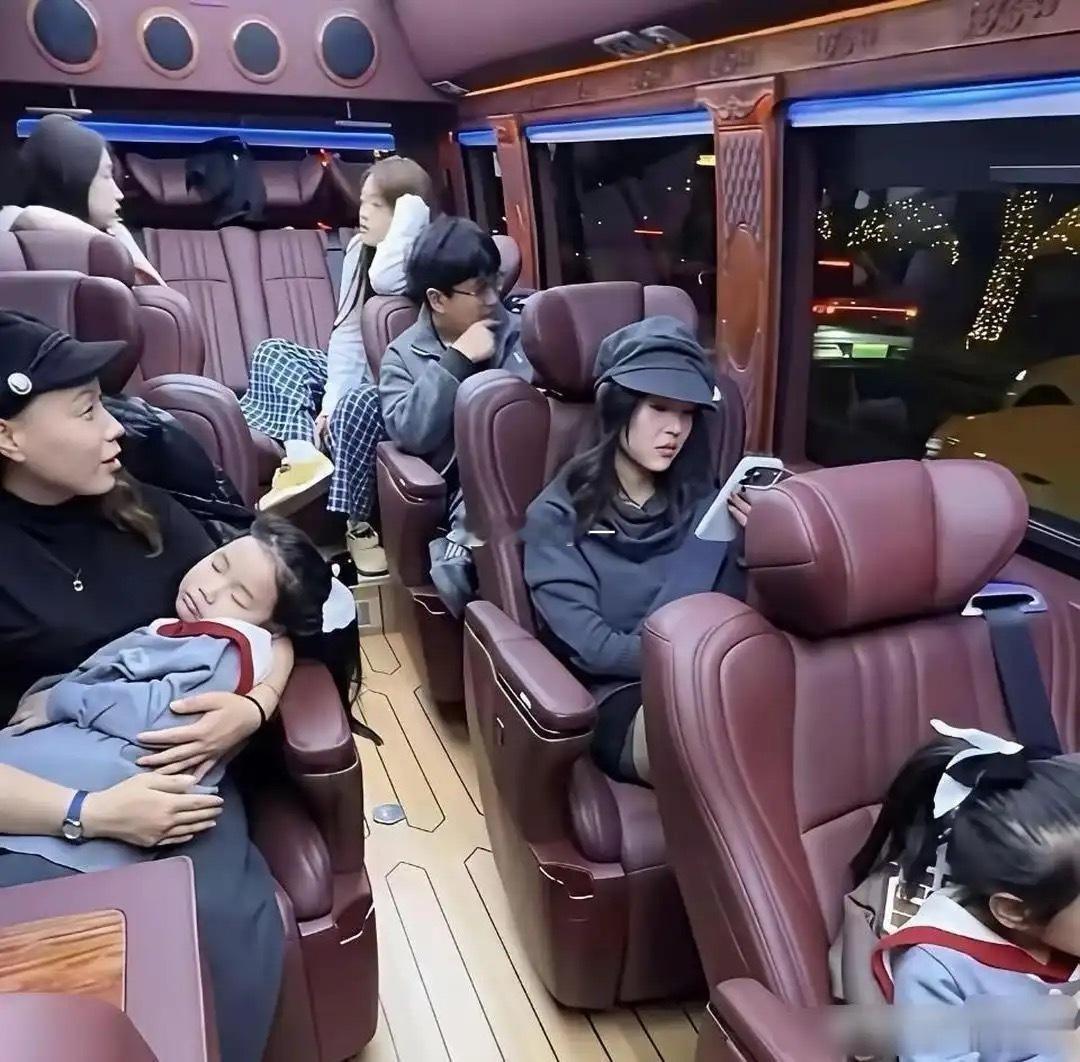 为啥要拼命挣钱，大家看这图就明白了