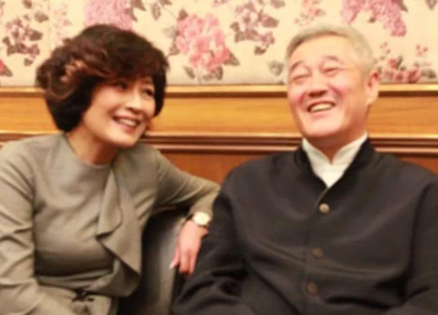 2013年春晚终审现场，赵本山与总导演哈文因小品修改问题僵持不下，最终他撂下一句