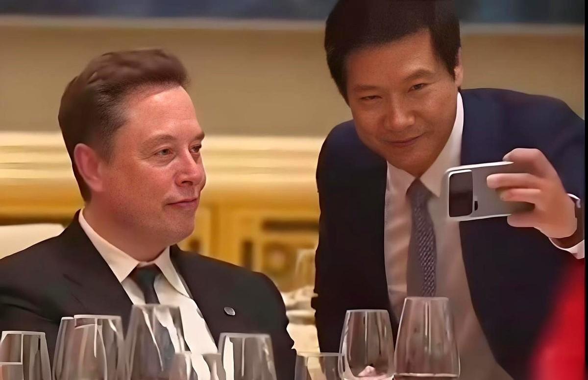 有人问，马斯克能不能立刻掏出500亿人民币现金？这个问题，其实把顺序搞反了。