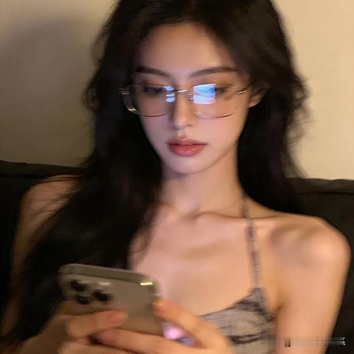 不被男人低成本持有的小tips1.不做PlanB凡是当天突然约你的，统一
