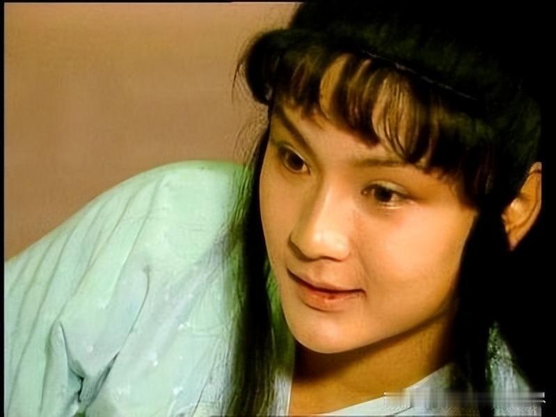 身体不好的，不仅是黛玉宝钗，贾宝玉更糟糕！林黛玉有“不足之症”，平日靠人参养荣