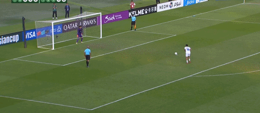 国足热身赛2比2乌兹别克斯坦还有这种羁绊？在国足2-2战平乌兹别克斯坦的比赛中，