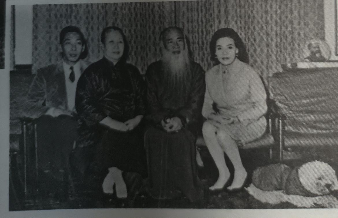 杜维善回忆我的庶母孟小冬七只为大千先生清唱张大千酷爱京剧，专