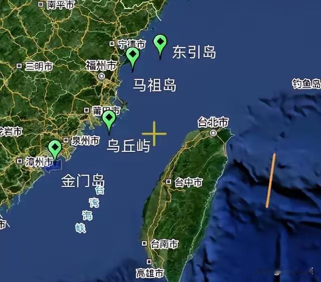 中国民间从来不缺战略家，一位修自行车的老太爷说，对于台湾问题，其实我们自己陷入了