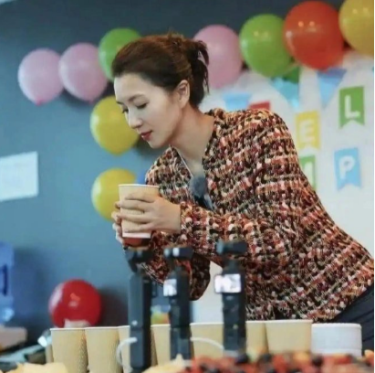 有钱人的消费观我不懂，我半年白干了！​​​